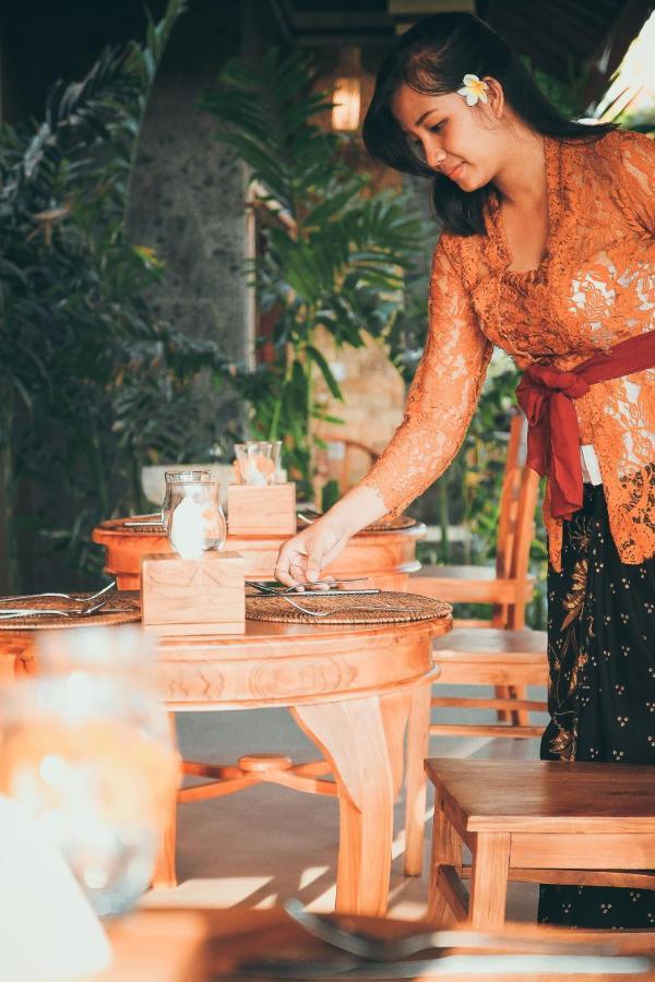 Sunshine Villas Ubud ภายนอก รูปภาพ
